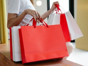 FEC 24/26 ACQUISIZIONE DEL SERVIZIO “ASSISTENZA TECNICA PER STOCCAGGIO, SPEDIZIONE E SMALTIMENTO DEI MATERIALI DI PROMOZIONE TURISTICA” PER LA DIREZIONE GENERALE TURISMO, MARKETING TERRITORIALE E MODA
